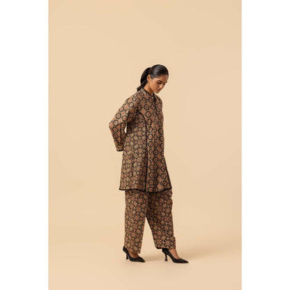 Naseebo Heritage Wheel Ajrakh Printed Farshi Coord Set