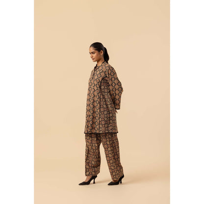 Naseebo Heritage Wheel Ajrakh Printed Farshi Coord Set