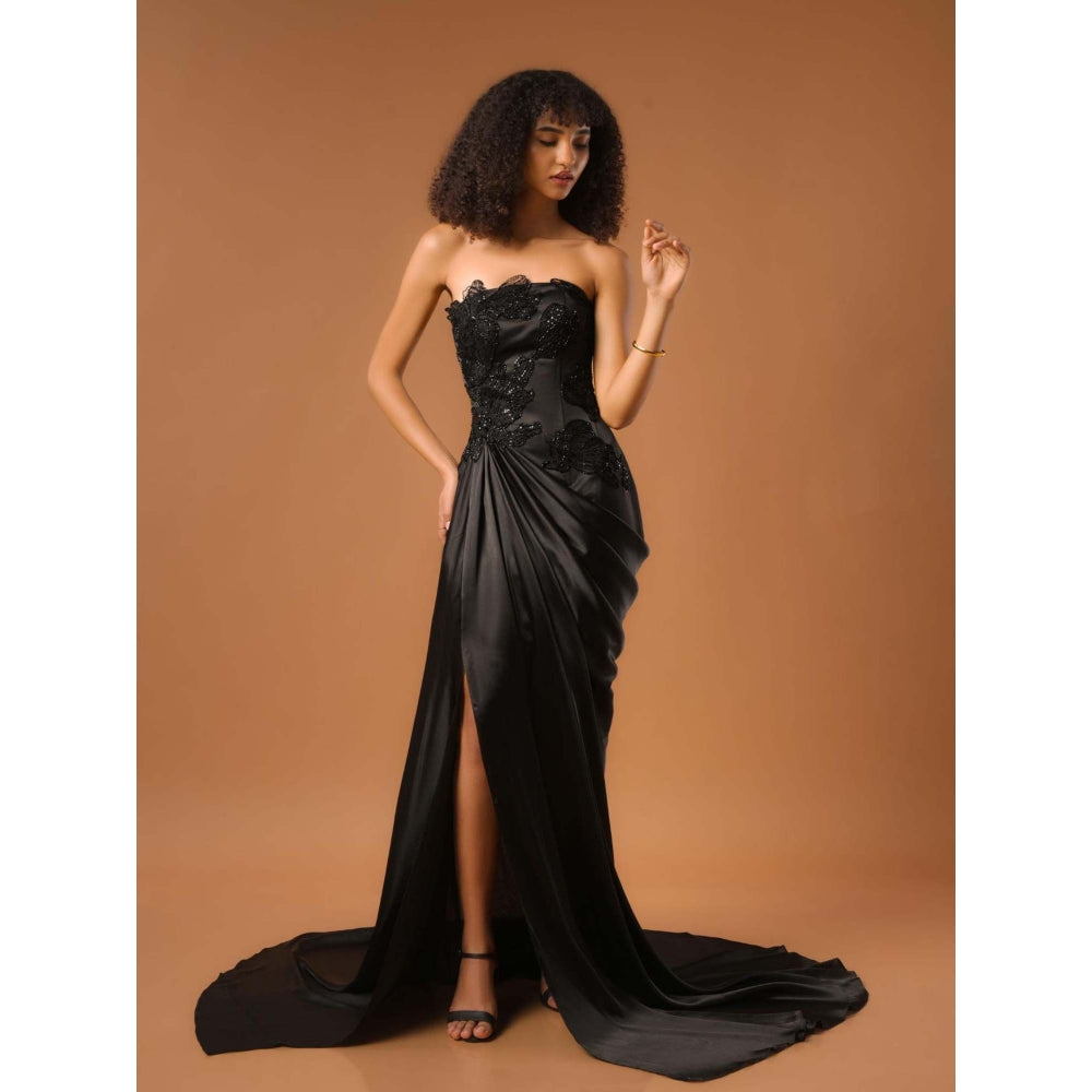 Natalia Livingston Black Audrey Valarie Gown