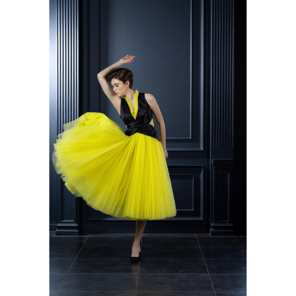 Natalia Livingston Audrey Neon Yellow Black Dress