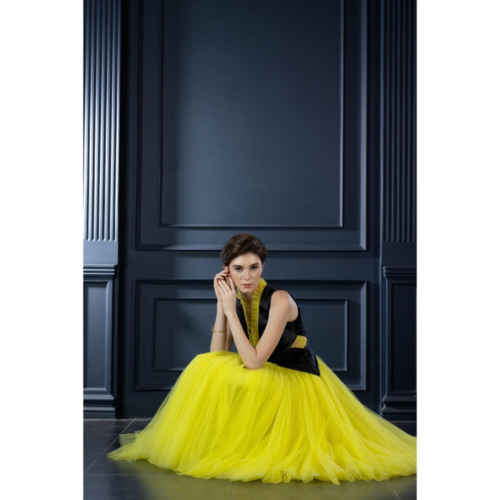 Natalia Livingston Audrey Neon Yellow Black Dress
