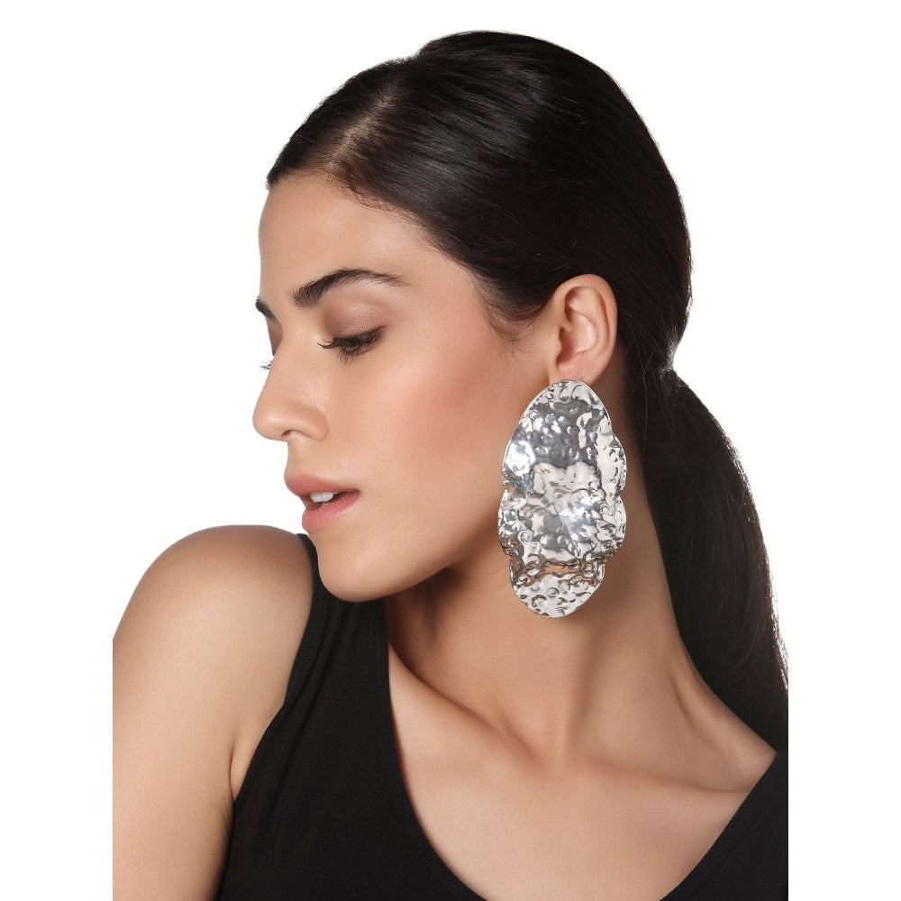 Valliyan Metal Crush Hoops Oval Silver Earring