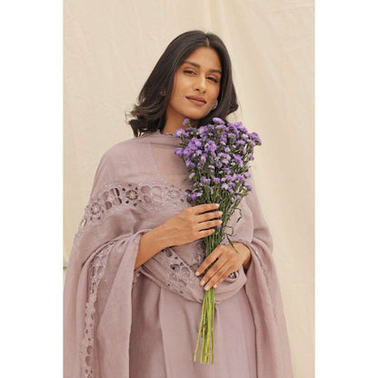 Neelu Sethi Lavender Embroidered Kurta With Pant and Dupatta (Set of 3)