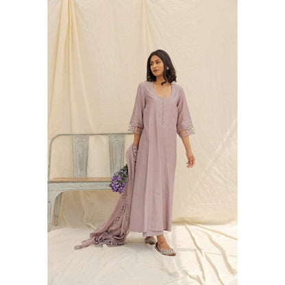 Neelu Sethi Lavender Embroidered Kurta With Pant and Dupatta (Set of 3)