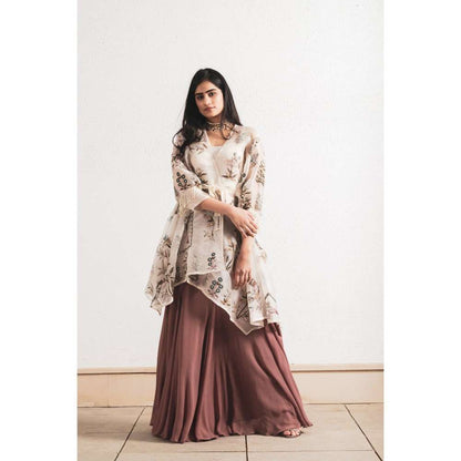 Neelu Sethi Georgette Plain Skirt With Hand Embroidery Cape- Blouse and Belt (Set of 4)