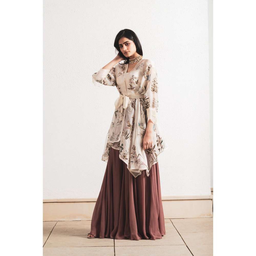 Neelu Sethi Georgette Plain Skirt With Hand Embroidery Cape- Blouse and Belt (Set of 4)