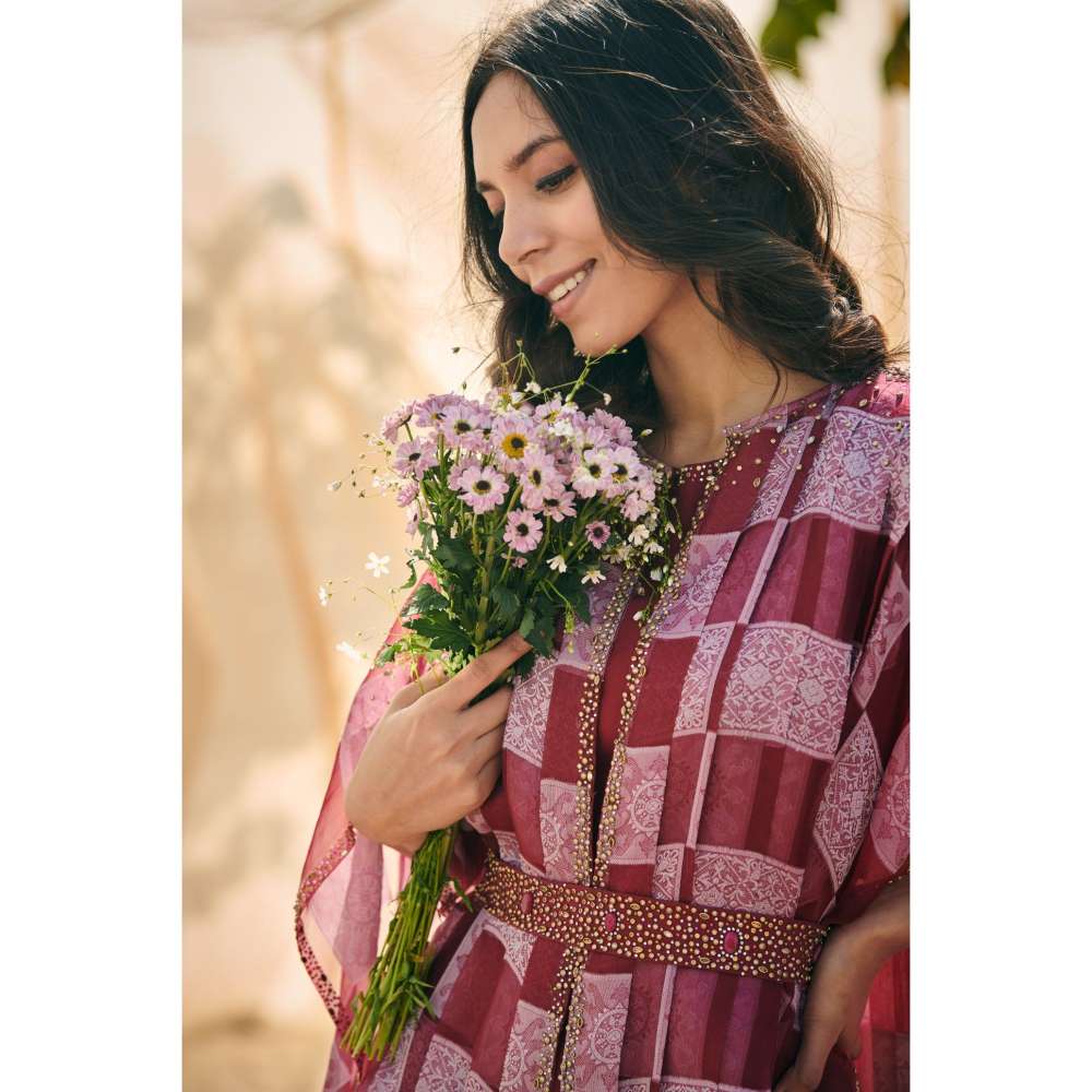 Neelu Sethi Hand Embroidered Organza Cape with Pant and Blouse (Set of 4)