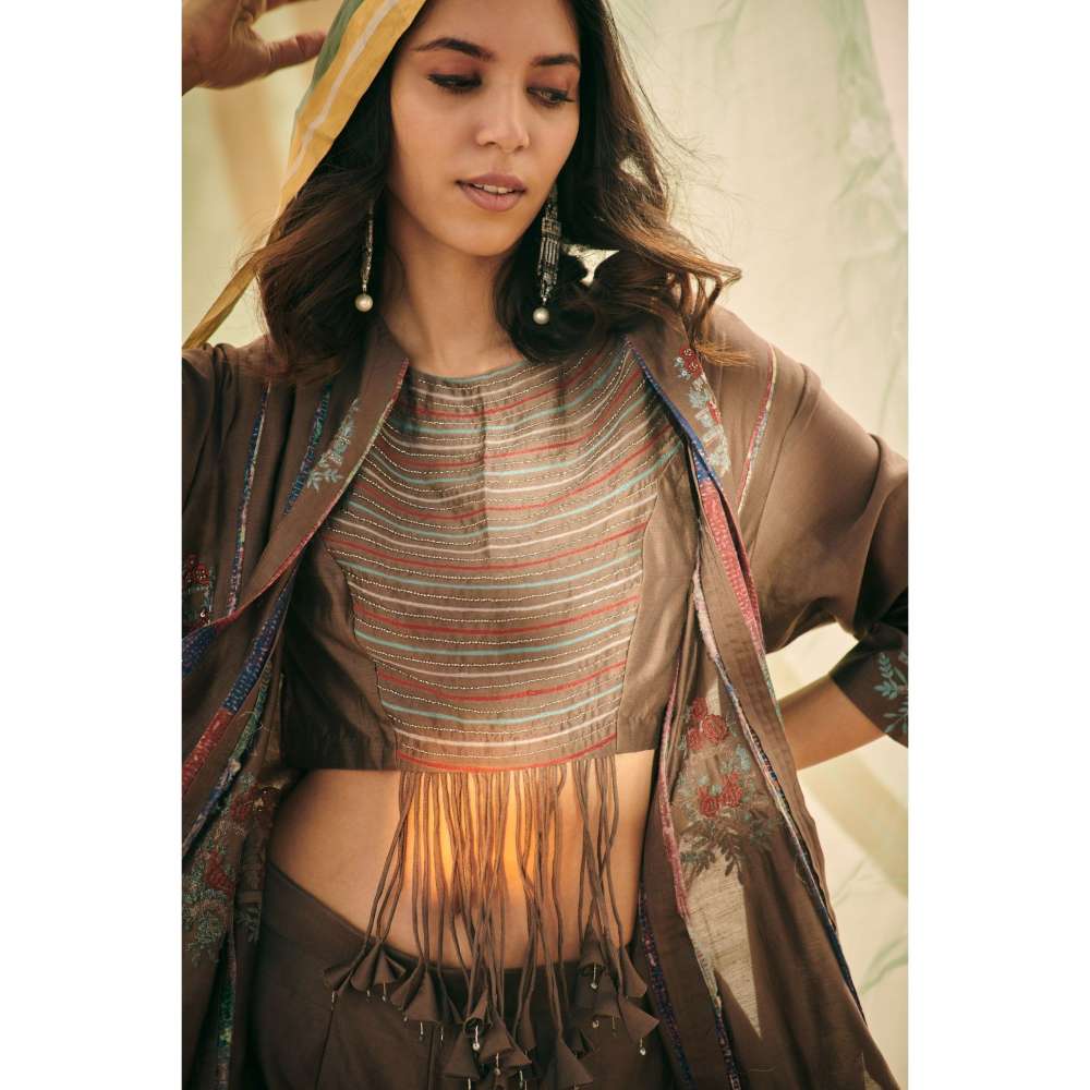 Neelu Sethi Chanderi Hand And Machine Embroidery Blouse And Pant with Cape (Set of 3)