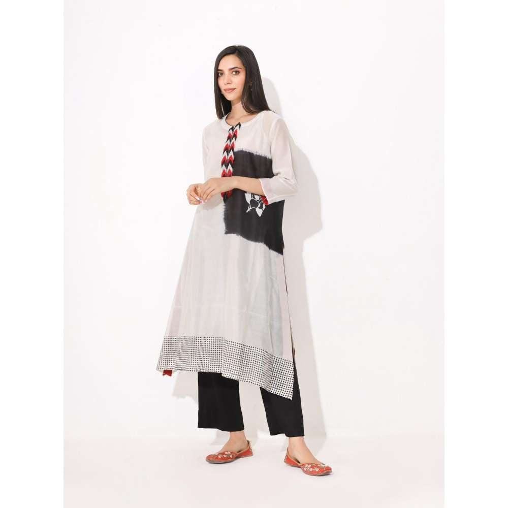 Neelu Sethi Block Printing Kurta With Pant (Set of 2)