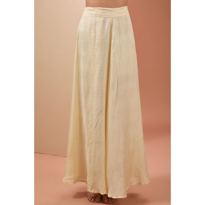 Neha Khullar Ivory Saree with Petticoat and Stitched Blouse