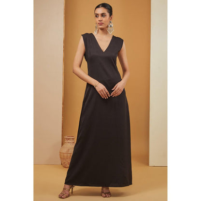Neha Khullar Black Kaftan Dress
