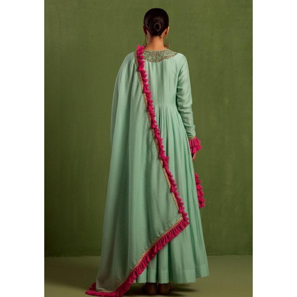 Neha Khullar Blue Chanderi Silk Hand Embroidered Kurta Set