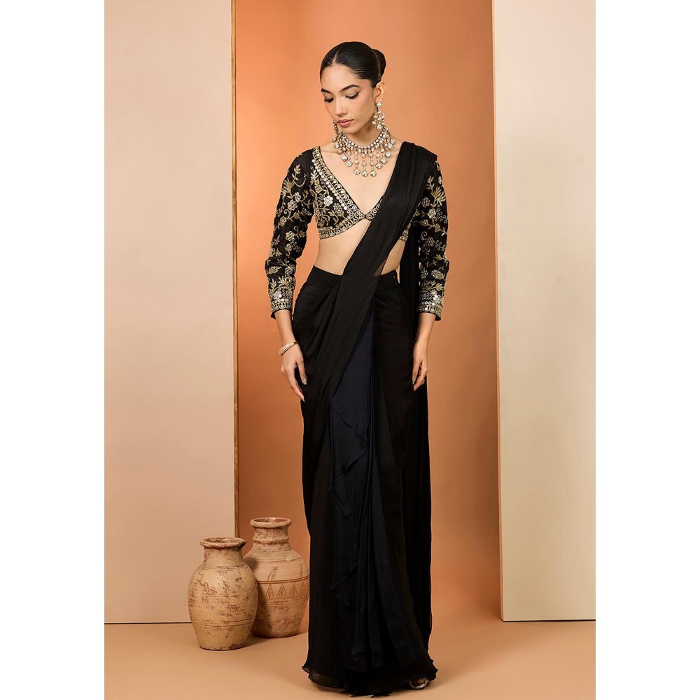 Neha Khullar Viscose Chiffon Pre Drape Saree and Stitched Blouse with Peticoat Set