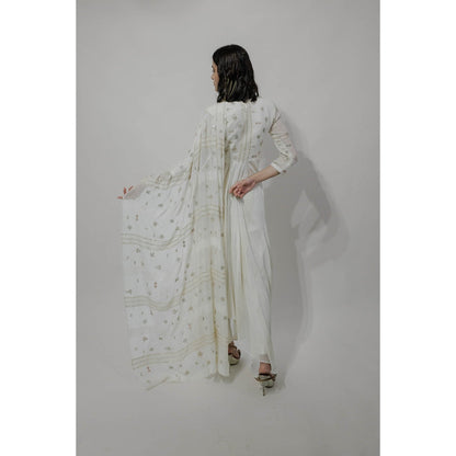 Neha Tarun White Embroidered Kurta with Attached Dupatta and Pant (Set of 2)