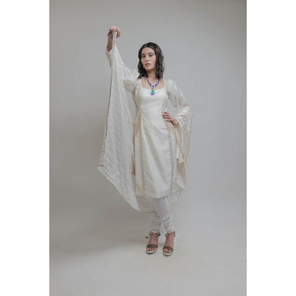 Neha Tarun Off White Embroidered Kurta with Churidar and Dupatta (Set of 3)