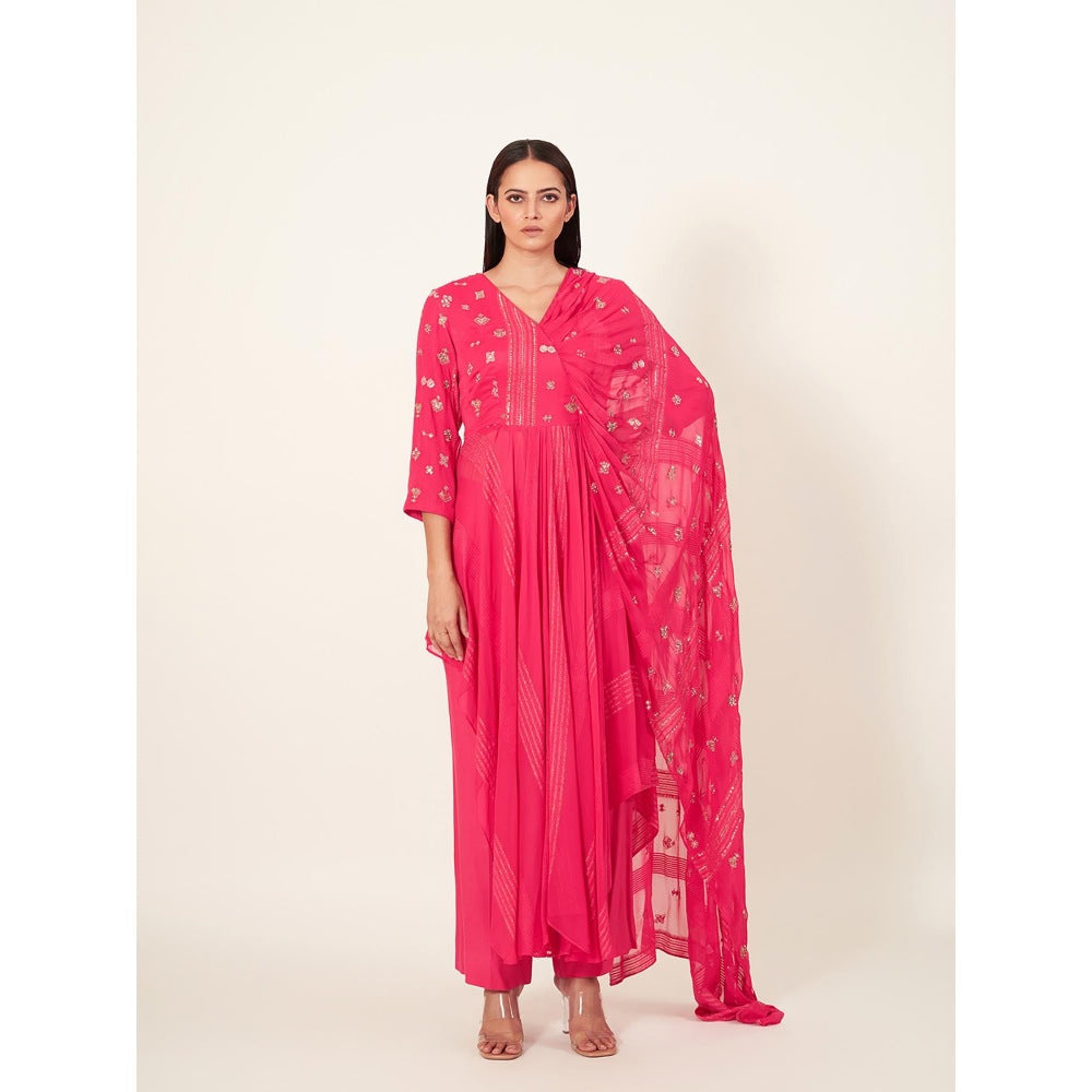 Neha Tarun Pink Embroidered Kurta with Attached Pallu and Pant (Set of 2)