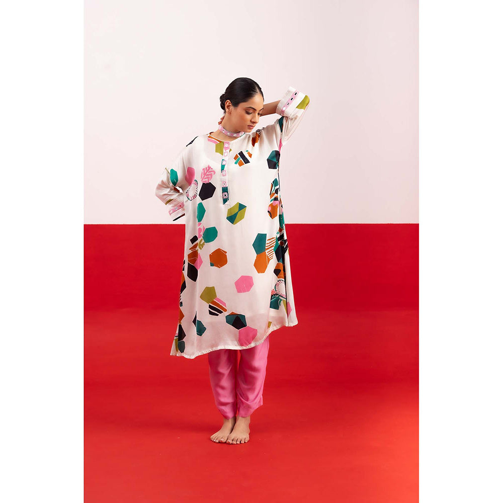 NEHER Mosa White Kurta with Pant