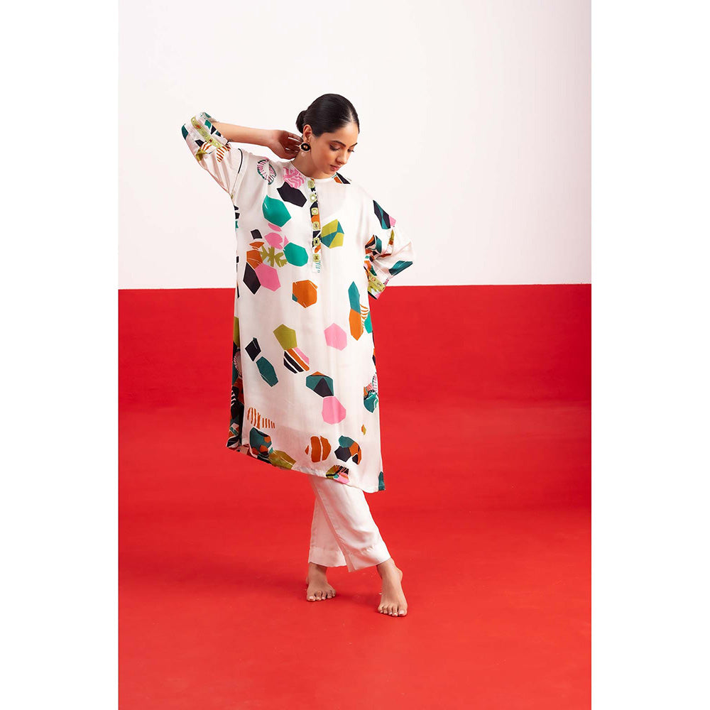 NEHER Mosa White Kurta with Pant