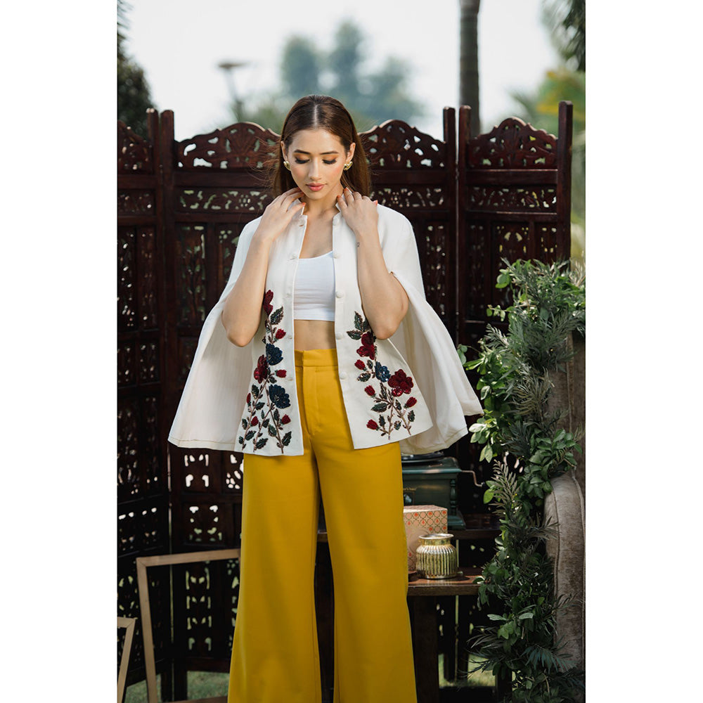 NEIZA White with Red and Navy Embraided Cape