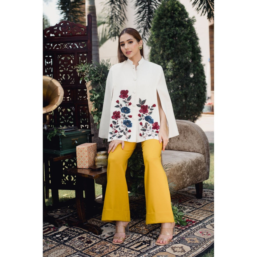 NEIZA White with Red and Navy Embraided Cape