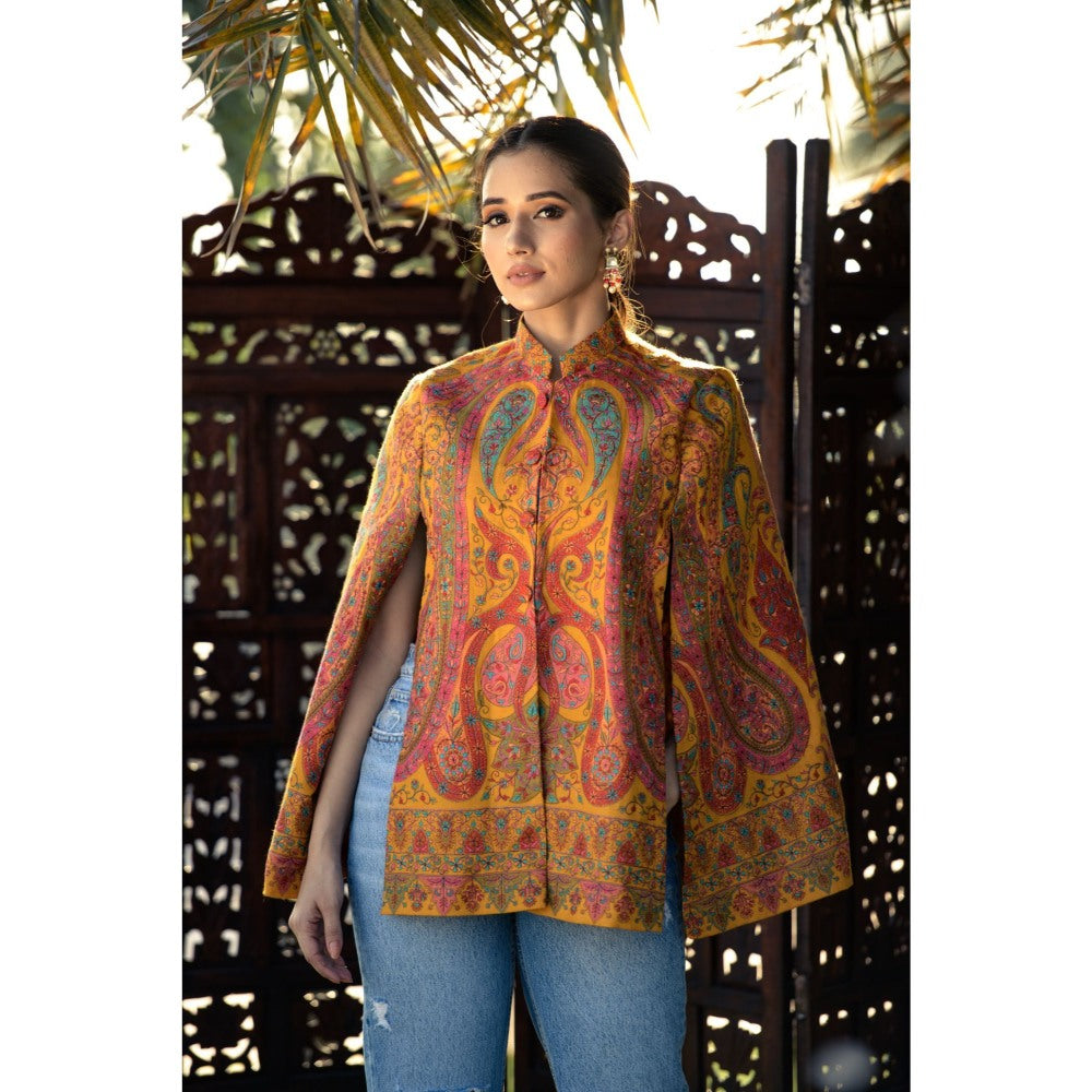 NEIZA Mustard Paisley Design Cape