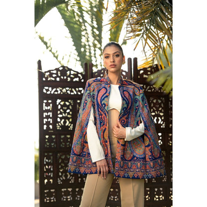 NEIZA Classic Blue Paisley Cape