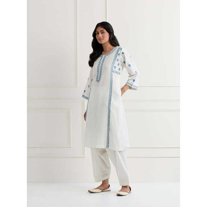 NEMAANI Off White Embroidered Kurta with Pant (Set of 2)