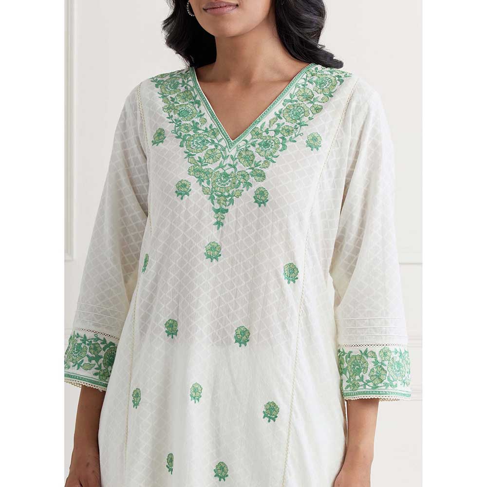 NEMAANI Off White Cotton Kurta with Salwar Pant (Set of 2)