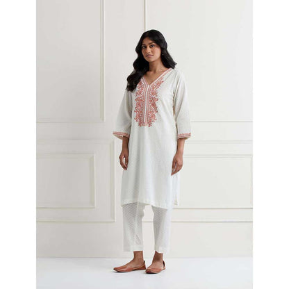 NEMAANI Off White Thread Embroidered Cotton Kurta with Pant (Set of 2)