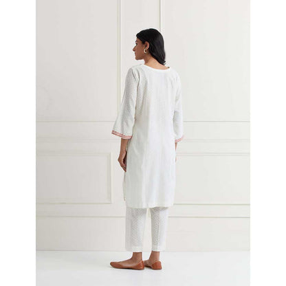 NEMAANI Off White Thread Embroidered Cotton Kurta with Pant (Set of 2)