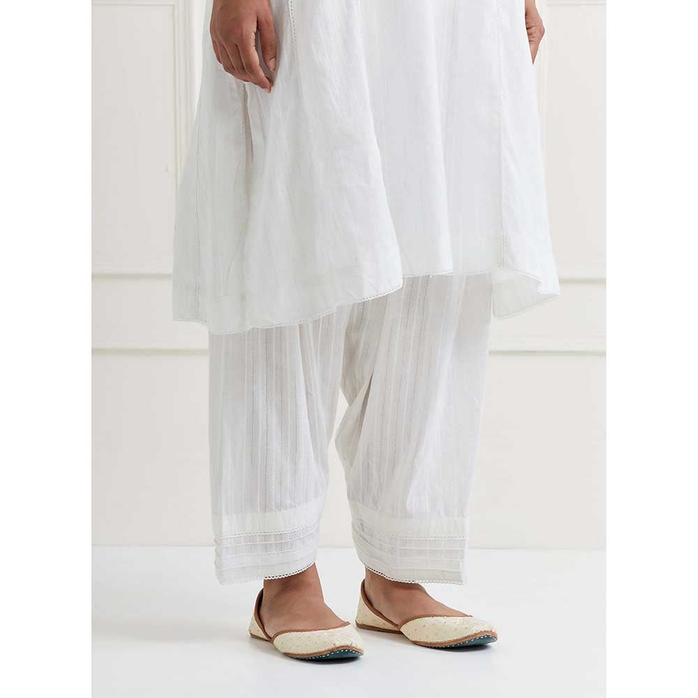 NEMAANI White Embroidered Kurta with Salwar Pant (Set of 2)