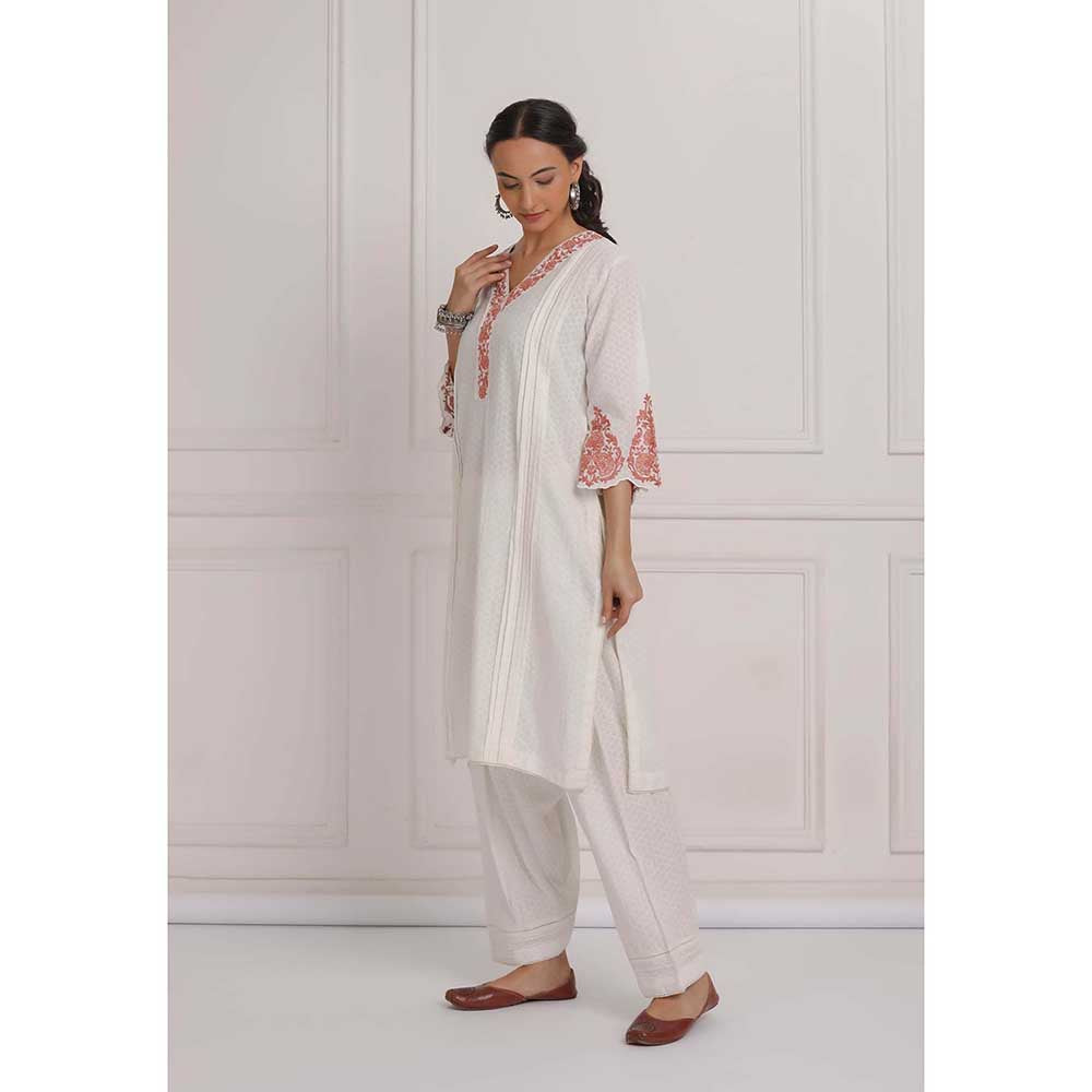 NEMAANI Peach Embroidered Kurta with Salwar Pant (Set of 2)