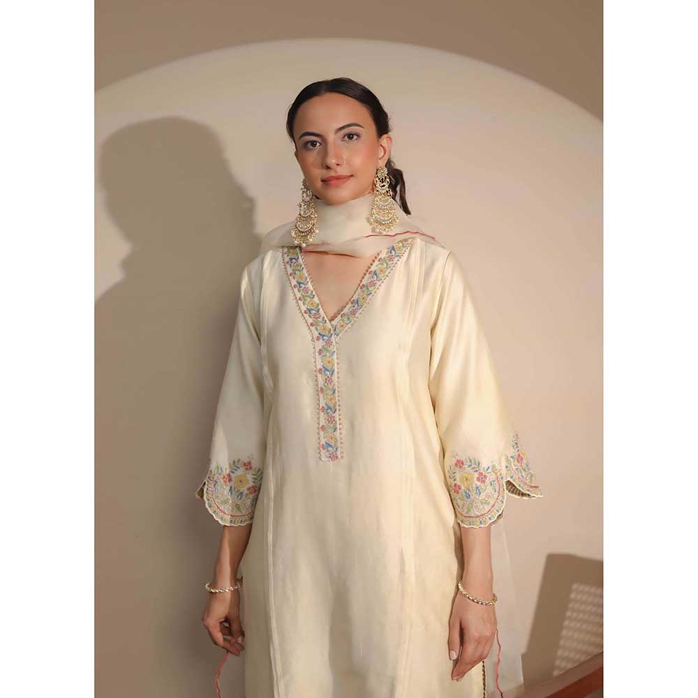 NEMAANI Ivory Sleeve Embroidery Kurta with Pant and Dupatta (Set of 3)