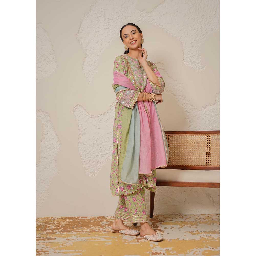 NEMAANI Aaina Green Kurta with Pant and Dupatta