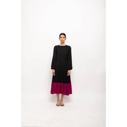 NEORA BY NEHAL CHOPRA Black & Wine Gather Maxi Dress