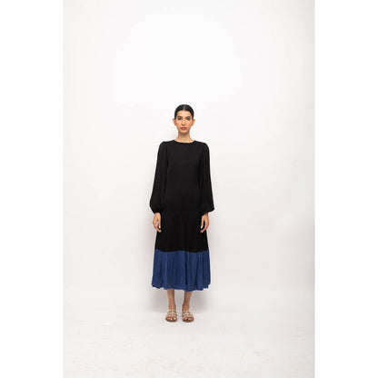 NEORA BY NEHAL CHOPRA Black & Navy Blue Gather Maxi Dress