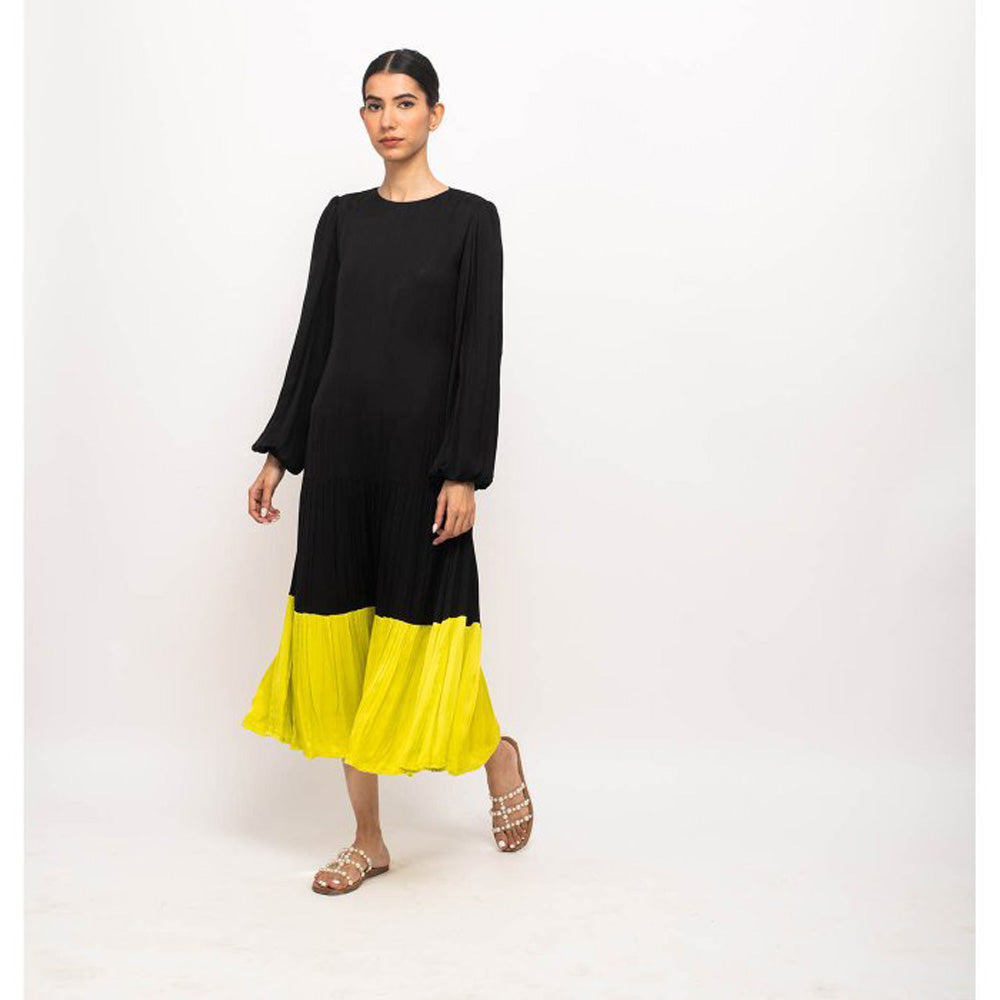 NEORA BY NEHAL CHOPRA Black & Yellow Gather Maxi Dress