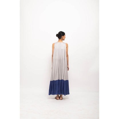NEORA BY NEHAL CHOPRA Grey & Navy Blue Halter Neck Maxi Dress