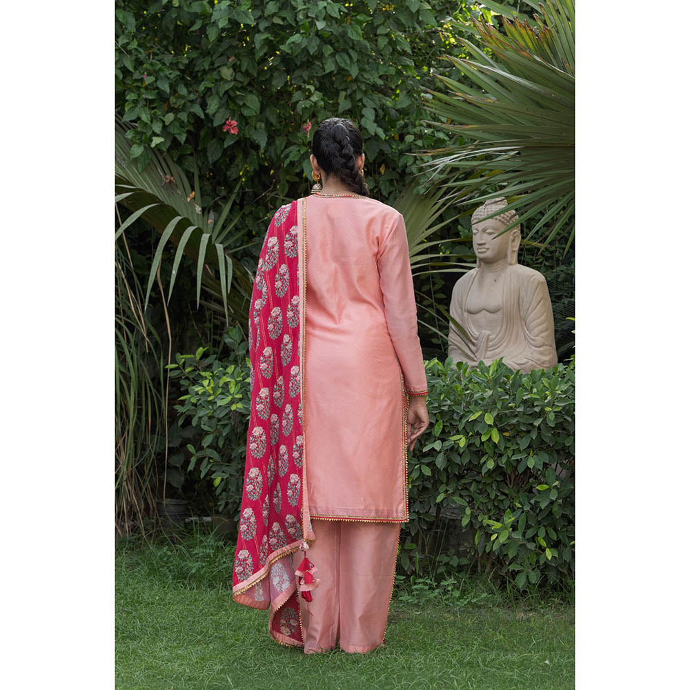 Nikasha Pink Gota Work Kurta With Pantd & Dupatta (Set of 3)