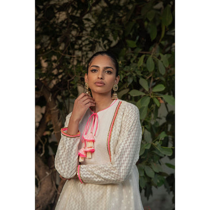 Nikasha White Woven Kurta With Palazzo (Set of 2)