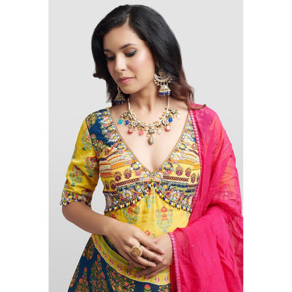 Nikkie J Aboli Printed Embellished Kurta with Lehenga and Dupatta (Set of 3)