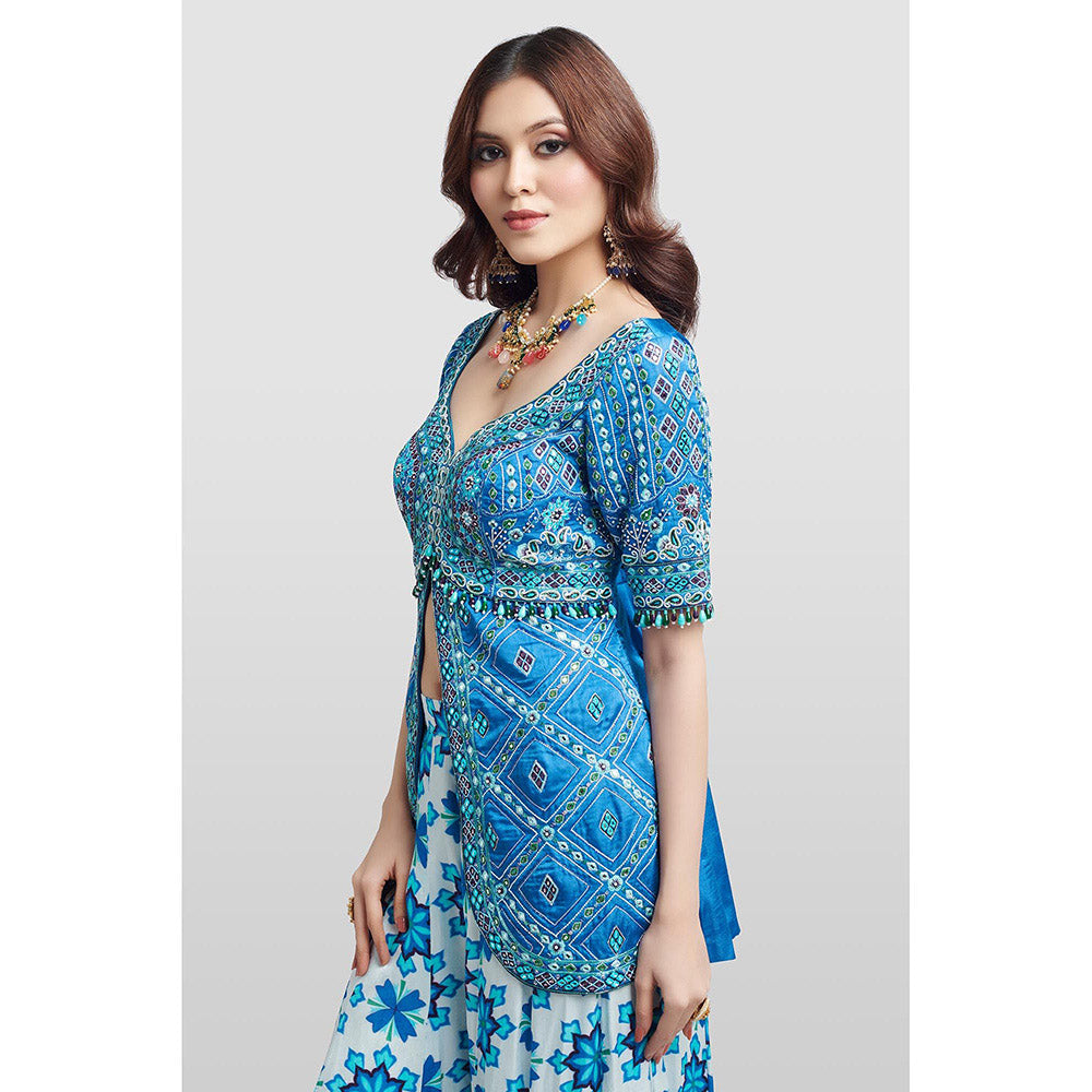 Nikkie J Amoli Printed Embellished Kurta with Lehenga and Dupatta (Set of 3)