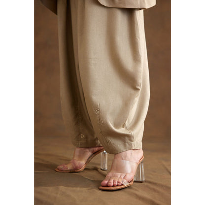 Nikasha Fawn Applique Embroidered Kaftan (Set of 2)
