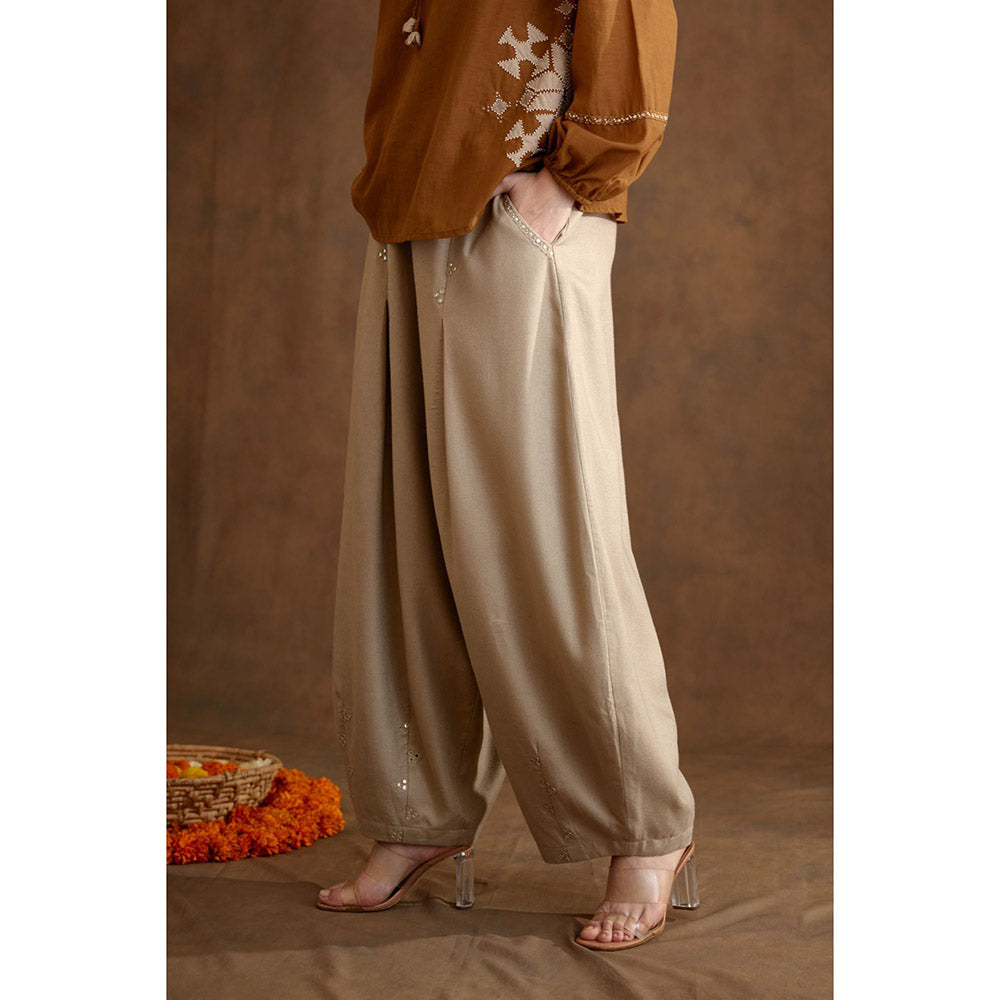 Nikasha Fawn Baggy Pant
