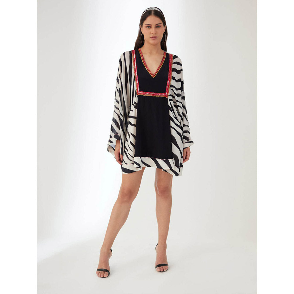 Nikasha Black and White V-Neck Animal Print Dress