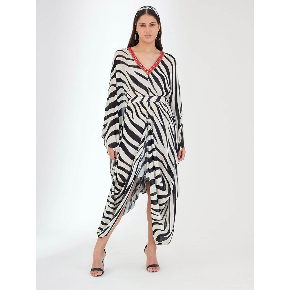 Nikasha Black and White Kaftan Animal Print Dress (Set of 2)