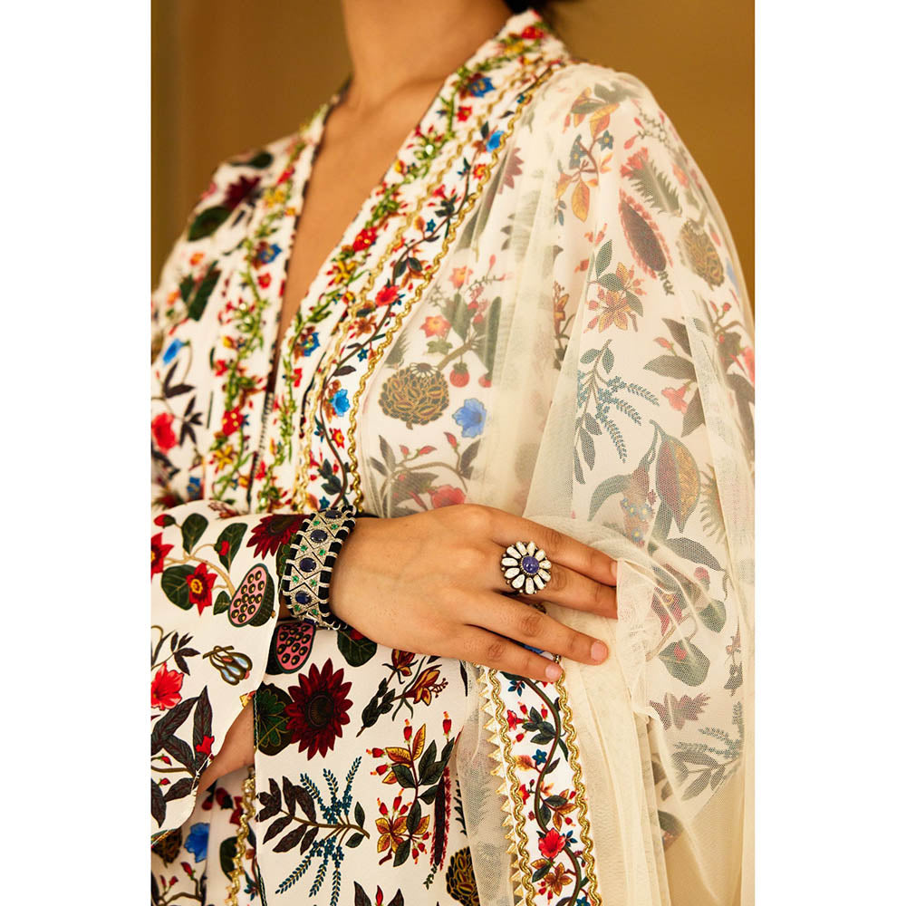 Nikasha Ivory Kohinoor Jaal Print Kalidar (Set of 3)