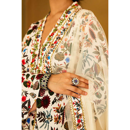 Nikasha Ivory Kohinoor Jaal Print Kalidar (Set of 3)