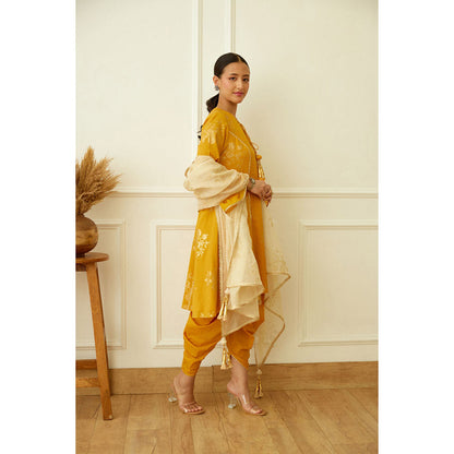 Nikasha Ochre Foil Dhoti (Set of 3)