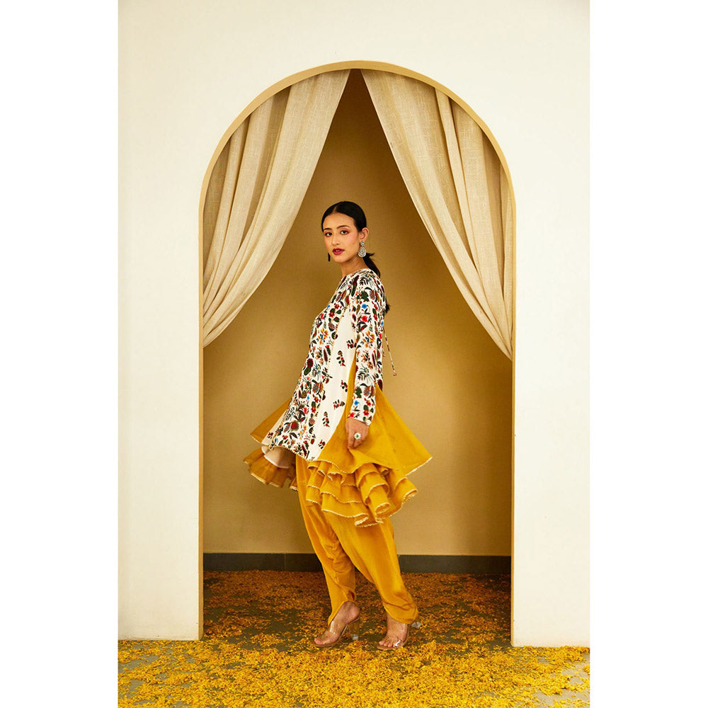 Nikasha Ivory Kohinoor Print Dhoti (Set of 2)